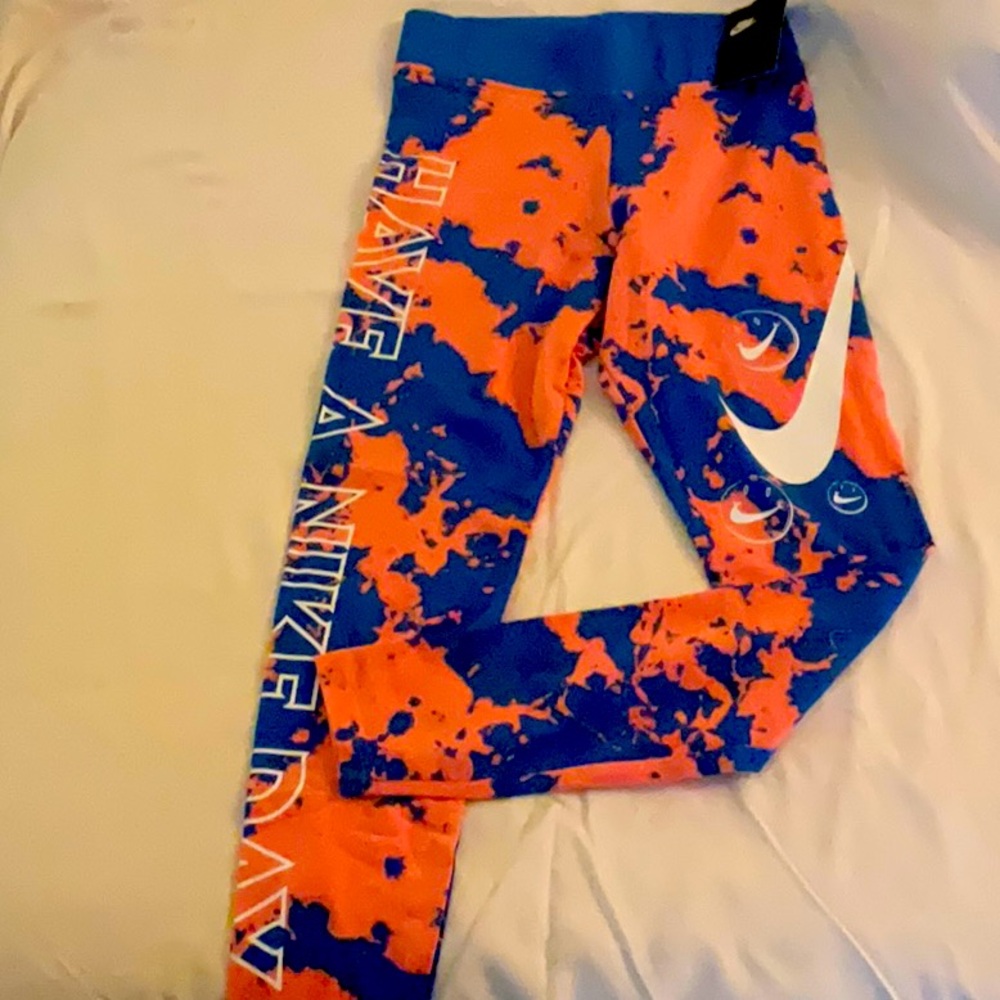 Nike multi color legg